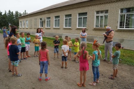 07 июля 2017 г. жители "Города мастеров" прошли "По тропе индейцев".