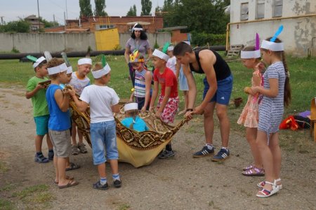 07 июля 2017 г. жители "Города мастеров" прошли "По тропе индейцев".